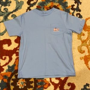 Vineyard vines T-shirt...Shark week